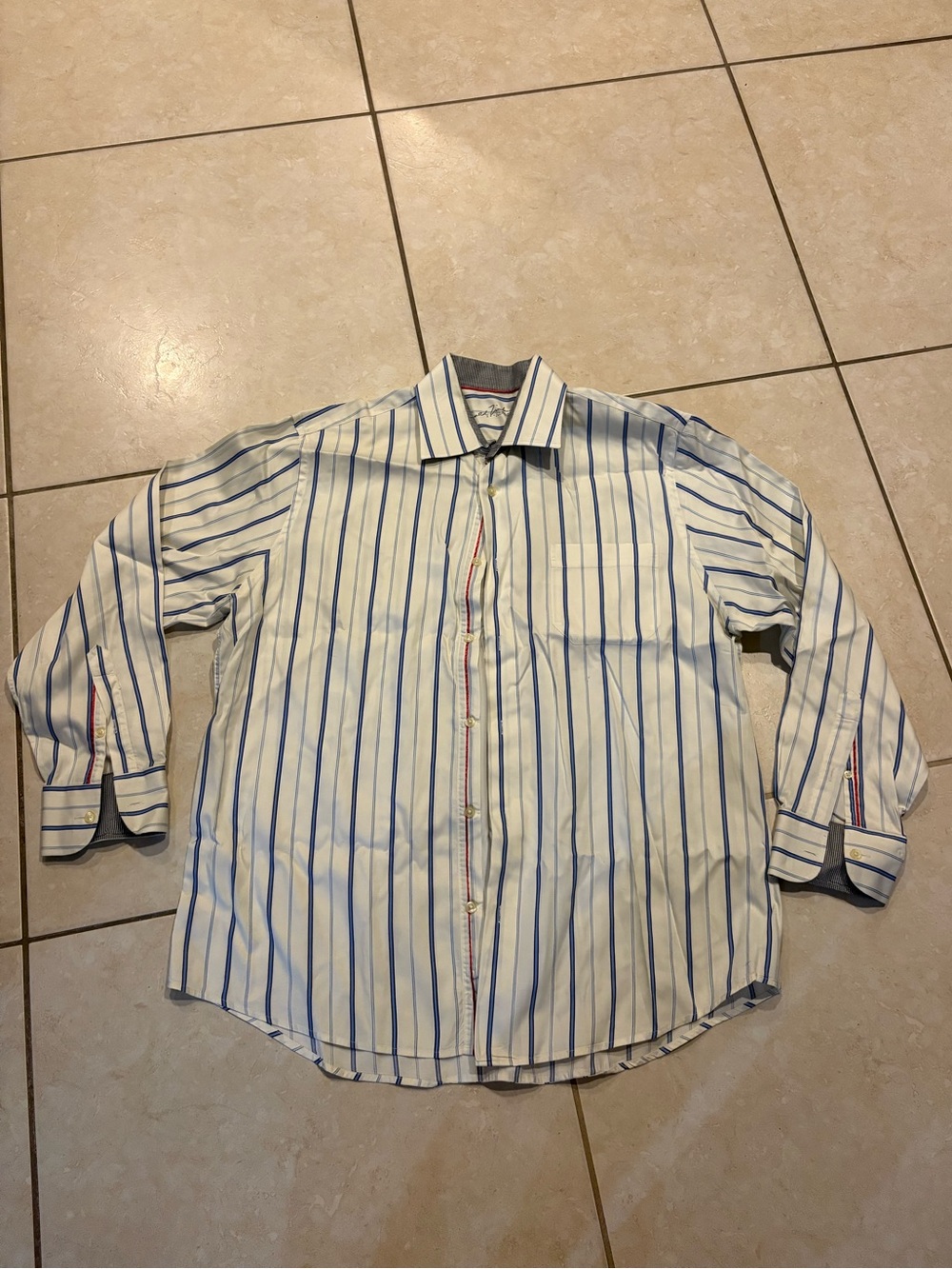 Arnold Zimberg Men's White and Blue Stripe Button-Up Dress Shirt